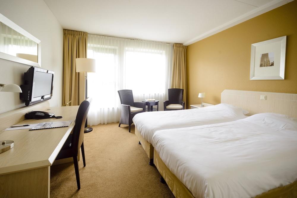 Fletcher Restaurant Epe-zwolle Hotel 4*